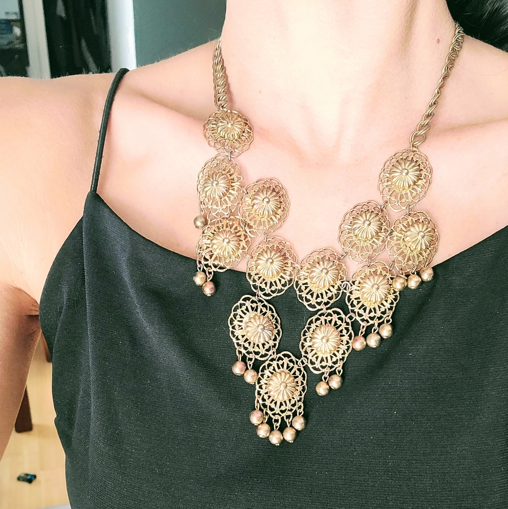 Vintage Art Deco Bib Necklace Gold Designs & Beads